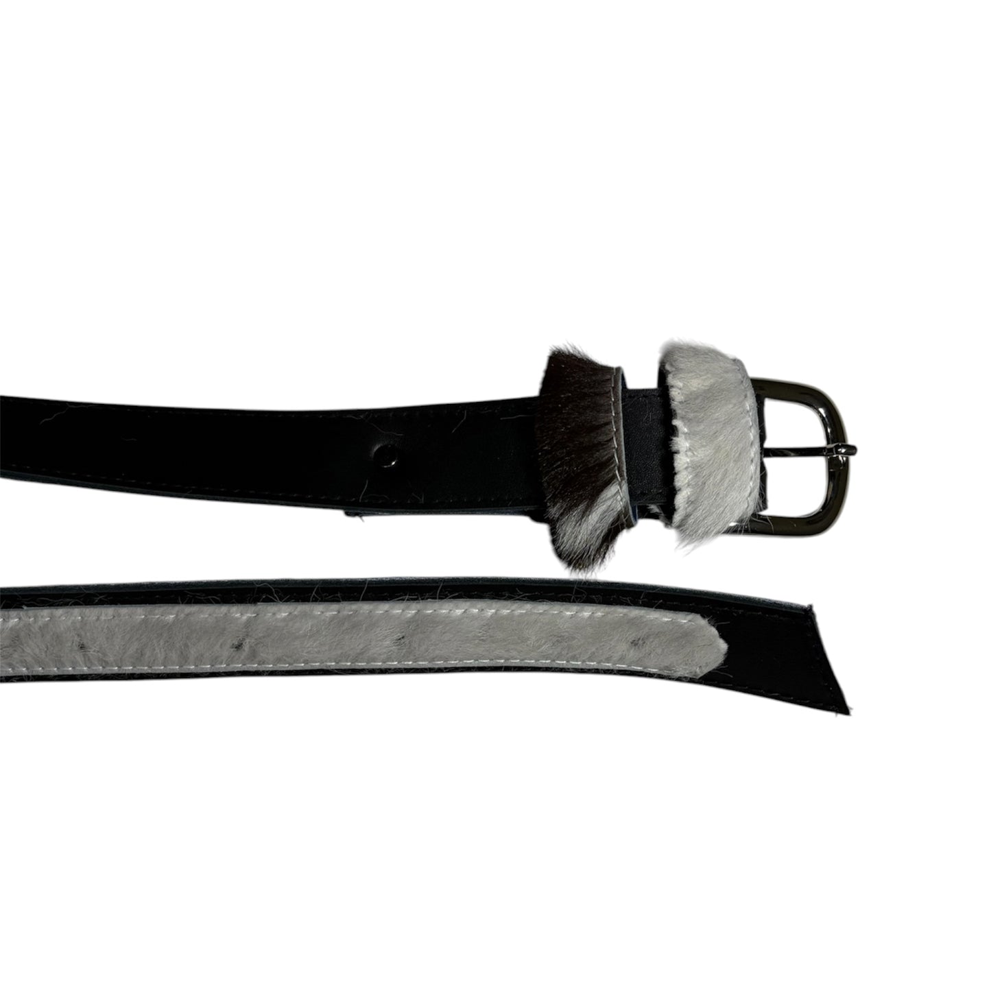"Black pelos belt"