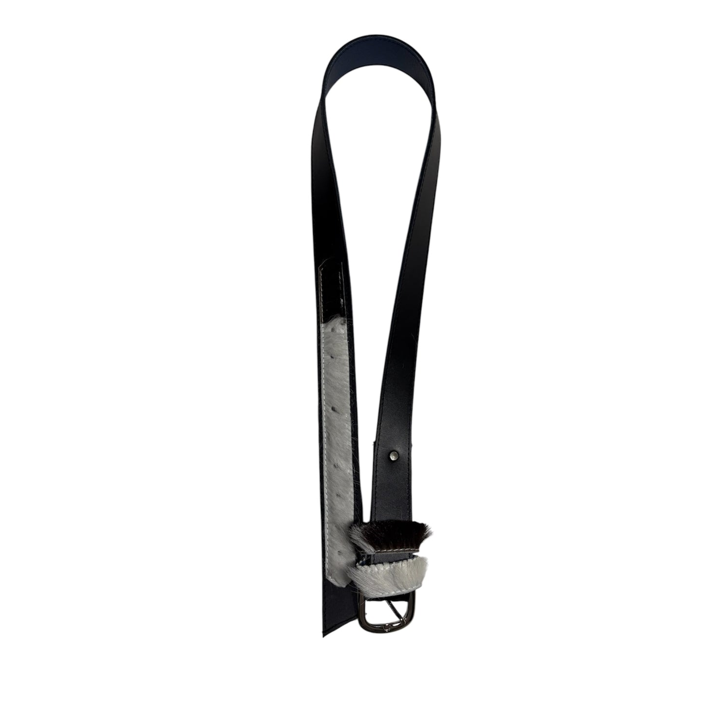 "Black pelos belt"